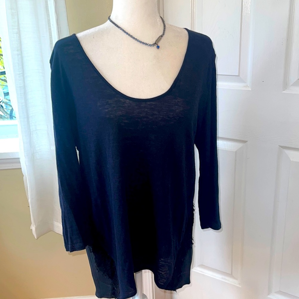 EUC Ann Taylor navy and black lace hi low top Large (10-12)